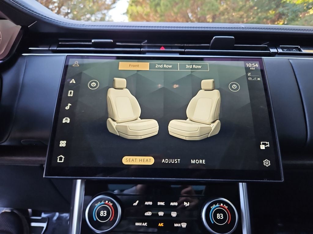 2023 Land Rover Range Rover SE LWB