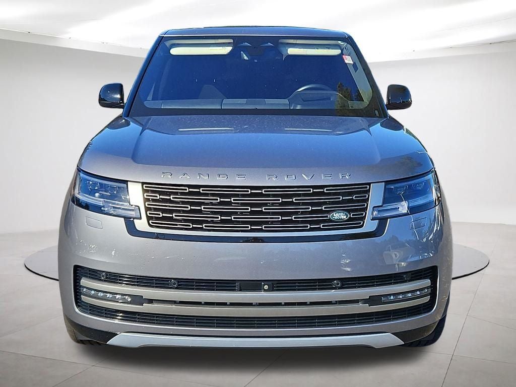 2023 Land Rover Range Rover SE LWB