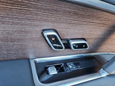 2023 Land Rover Range Rover SE LWB