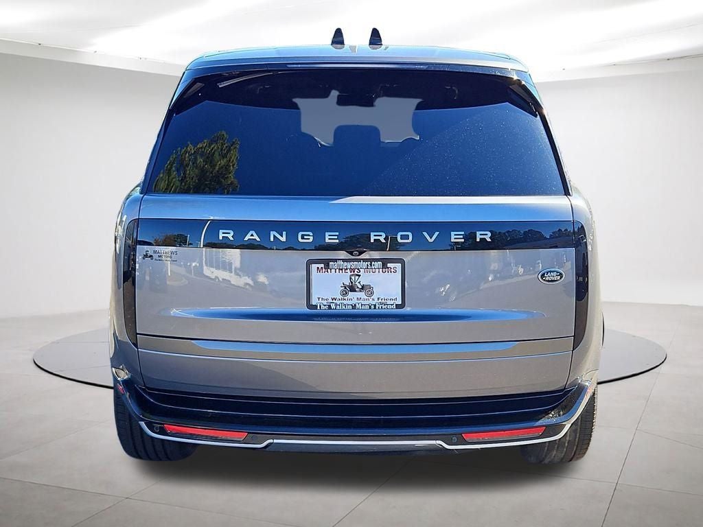 2023 Land Rover Range Rover SE LWB