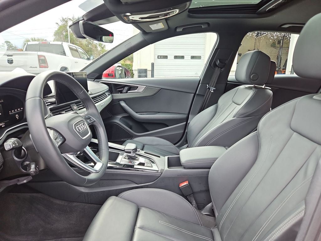 2023 Audi A4 45 S line Premium Plus quattro