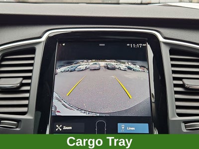 2022 Volvo XC90 T5 Momentum