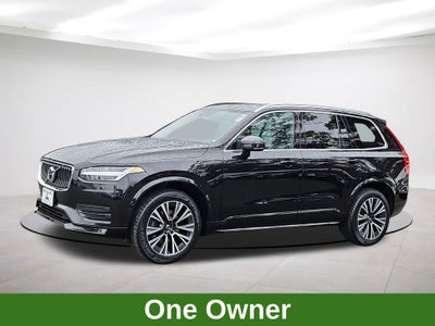 2022 Volvo XC90 T5 Momentum