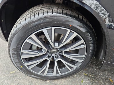 2022 Volvo XC90 T5 Momentum