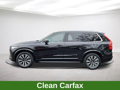 2022 Volvo XC90 T5 Momentum