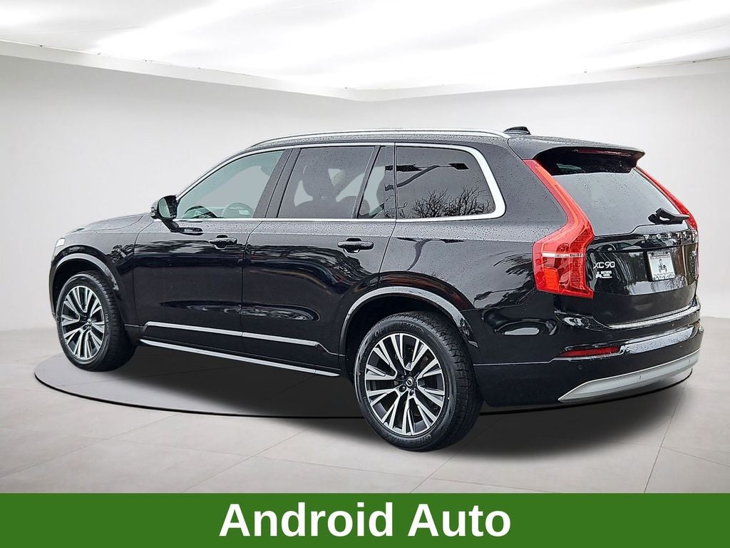 2022 Volvo XC90 T5 Momentum