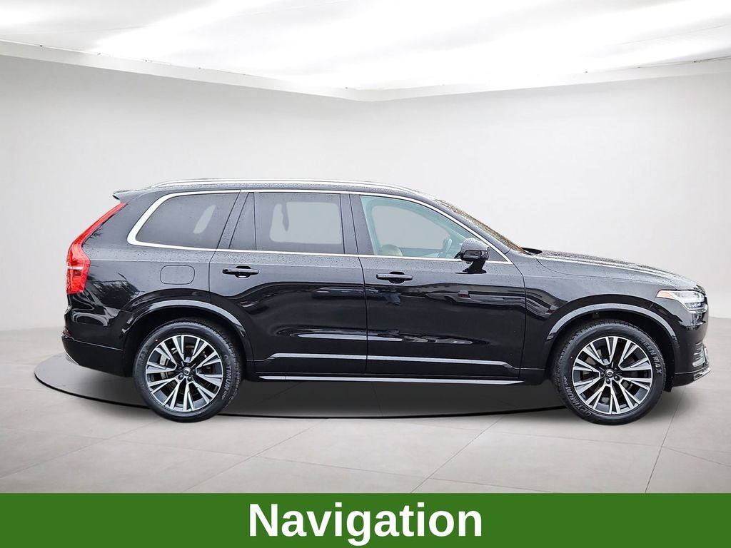 2022 Volvo XC90 T5 Momentum