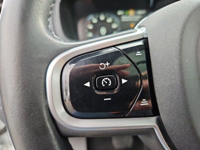 2022 Volvo XC90 Recharge Plug-In Hybrid T8 Inscription Expression 7 Passenger