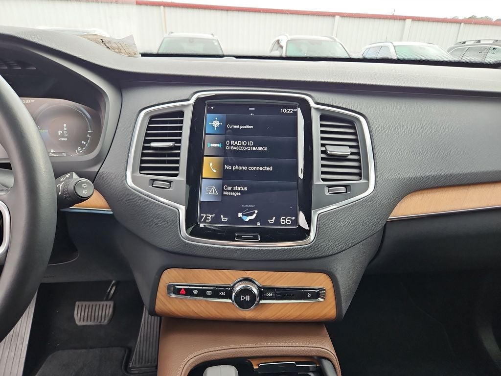 2022 Volvo XC90 Recharge Plug-In Hybrid T8 Inscription Expression 7 Passenger