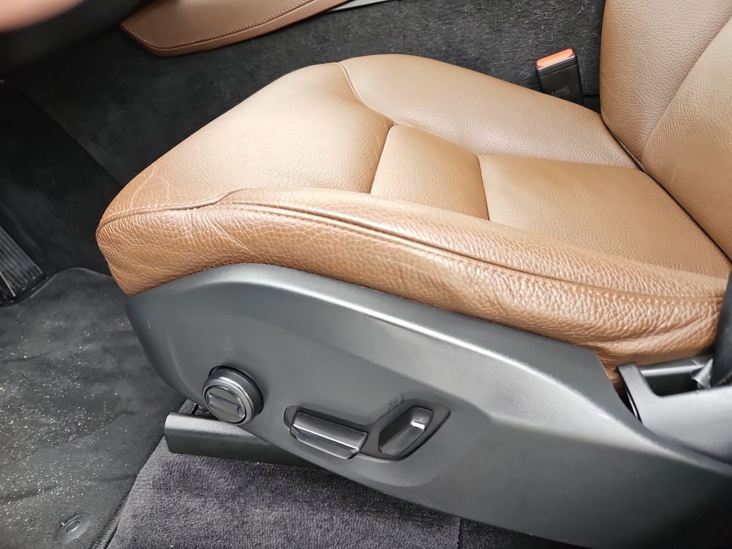 2022 Volvo XC90 Recharge Plug-In Hybrid T8 Inscription Expression 7 Passenger