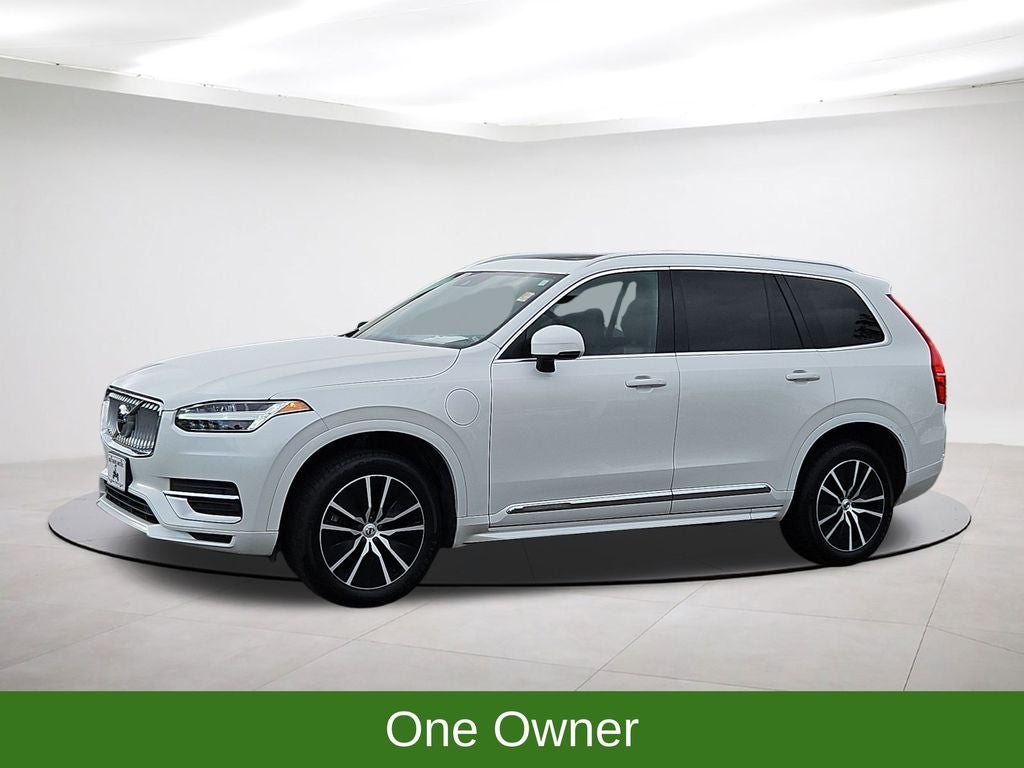 2022 Volvo XC90 Recharge Plug-In Hybrid T8 Inscription Expression 7 Passenger