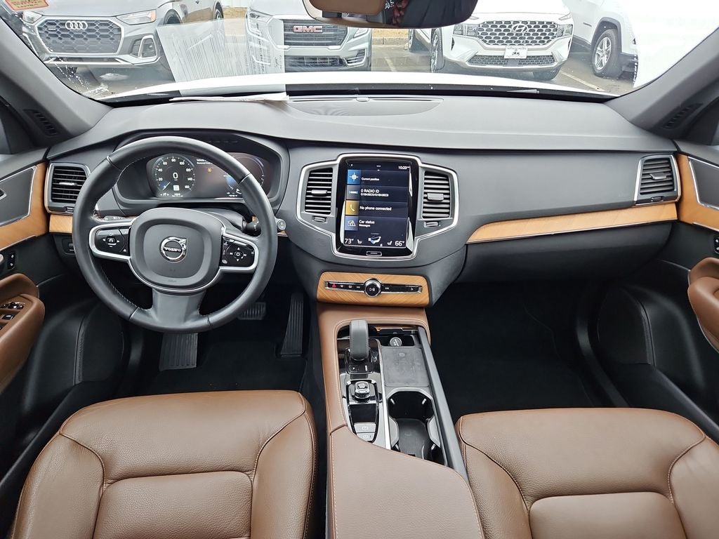 2022 Volvo XC90 Recharge Plug-In Hybrid T8 Inscription Expression 7 Passenger