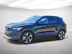 2024 Volvo XC40 B5 Plus Dark Theme